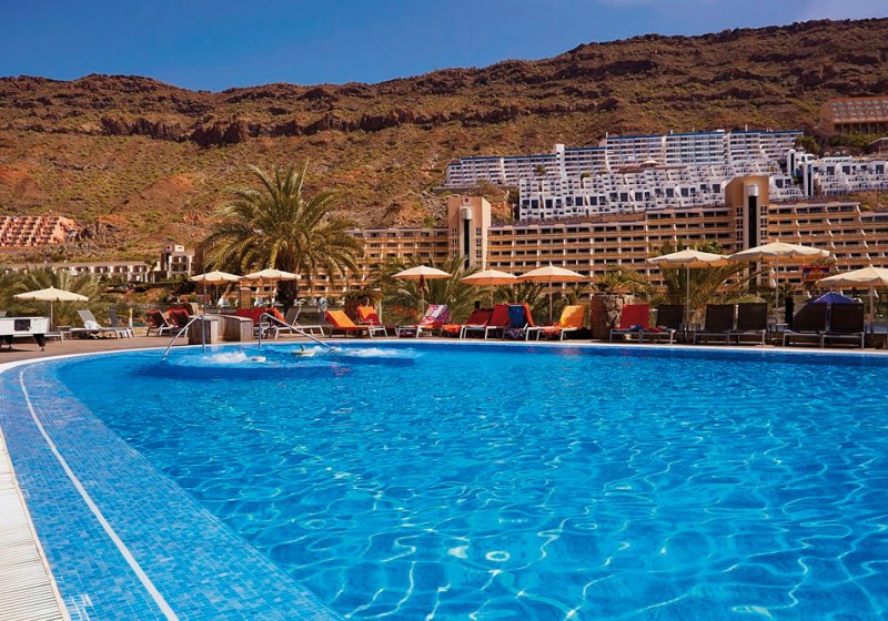 Beispiel: Hotel Außenpool