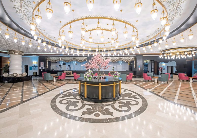 Ausstattung & Service