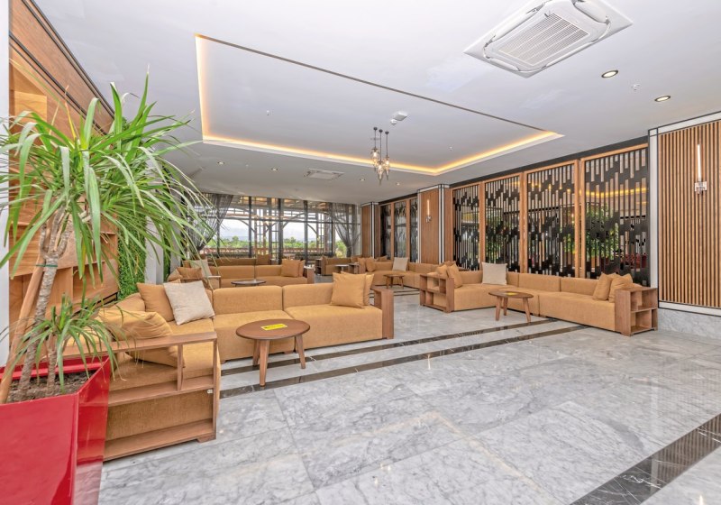 Ausstattung & Service