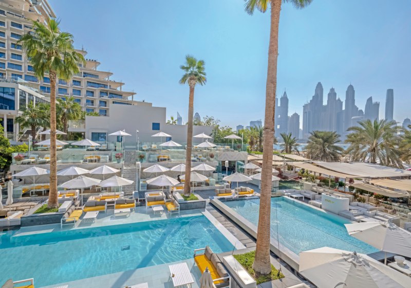 Beispiel: Hotel Außenpool