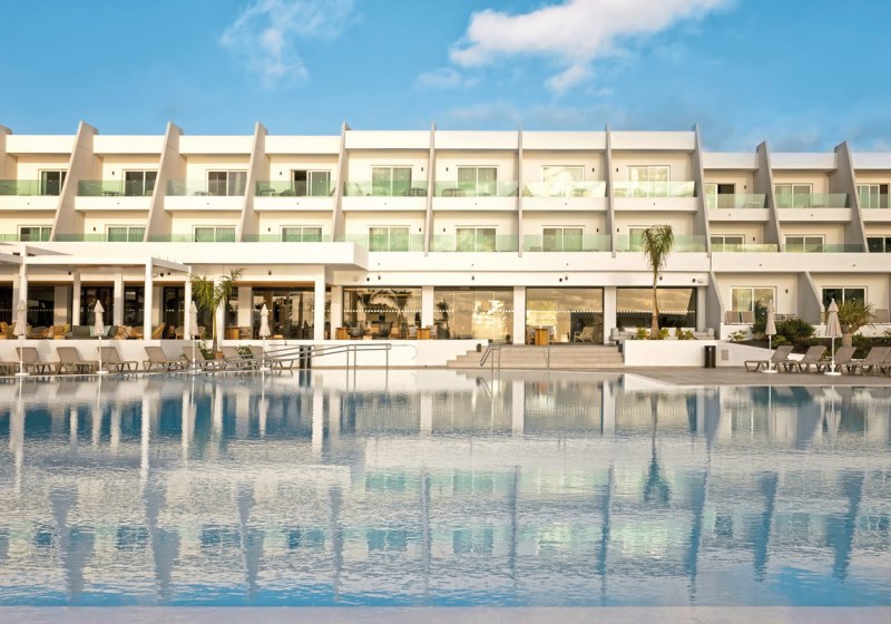 Beispiel: Hotel Außenpool