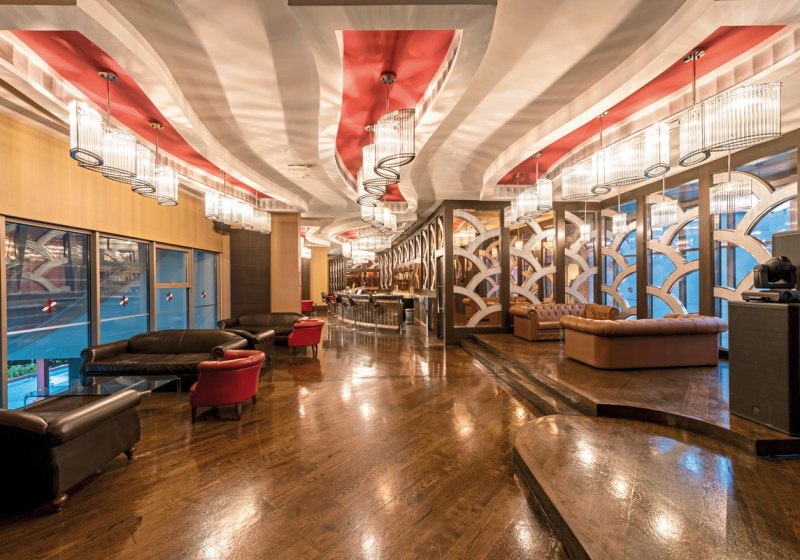 Ausstattung & Service