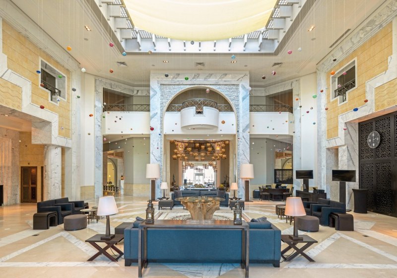 Ausstattung & Service