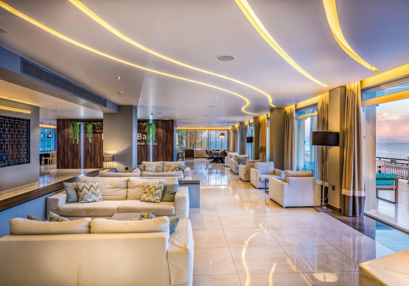 Ausstattung & Service