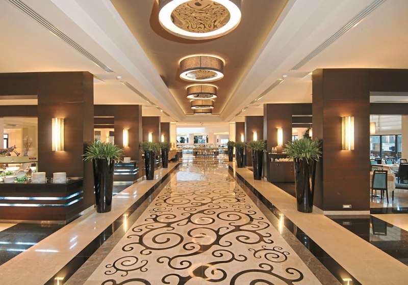 Ausstattung & Service