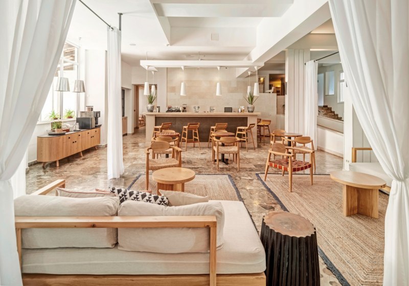 Ausstattung & Service