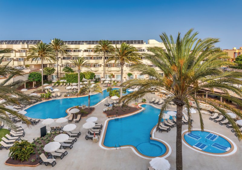 Beispiel: Hotel Außenpool