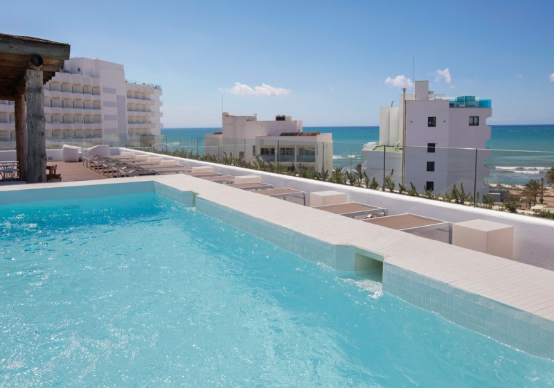 Beispiel: Hotel Außenpool