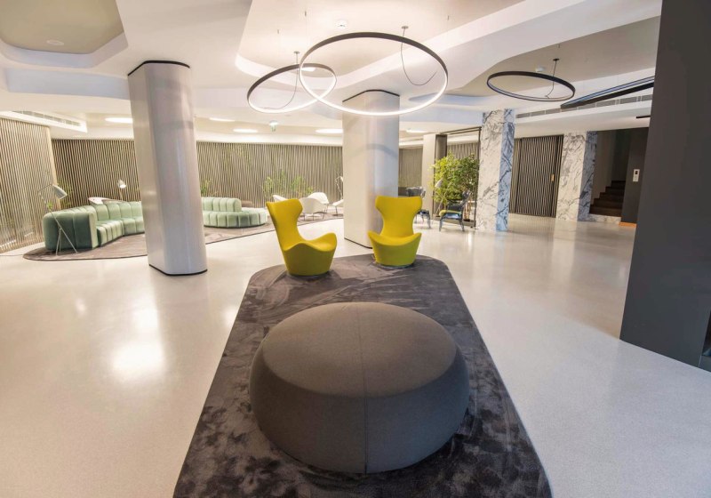 Ausstattung & Service