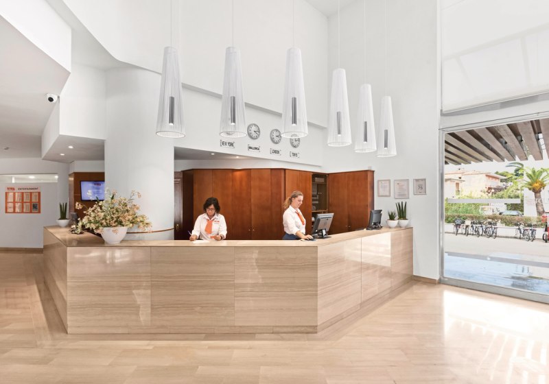 Ausstattung & Service