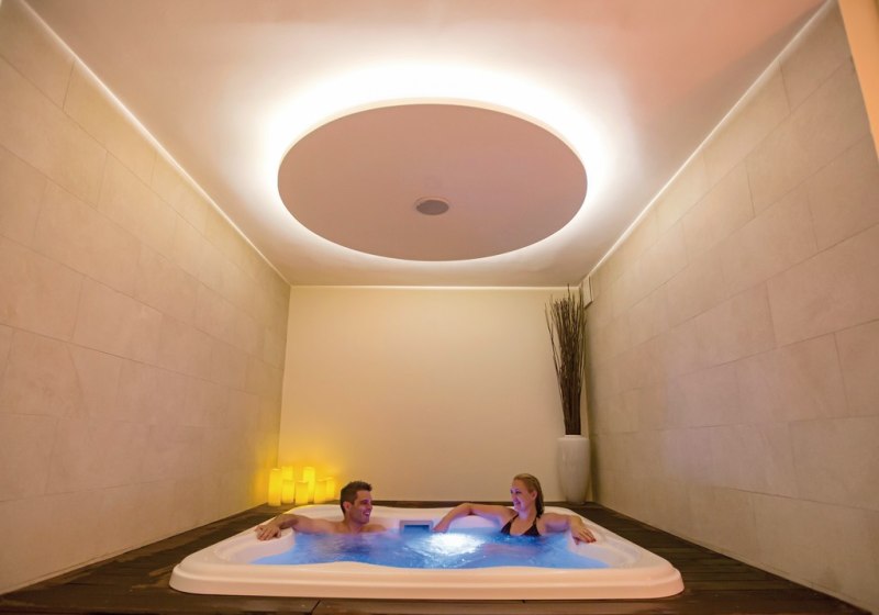 Hotel Innenpool