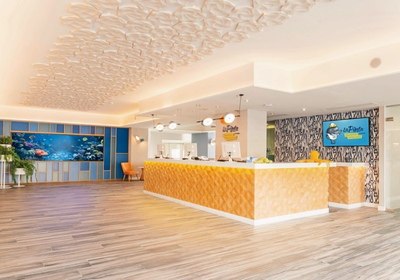 Ausstattung & Service