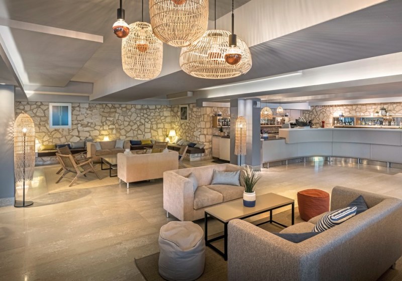 Ausstattung & Service