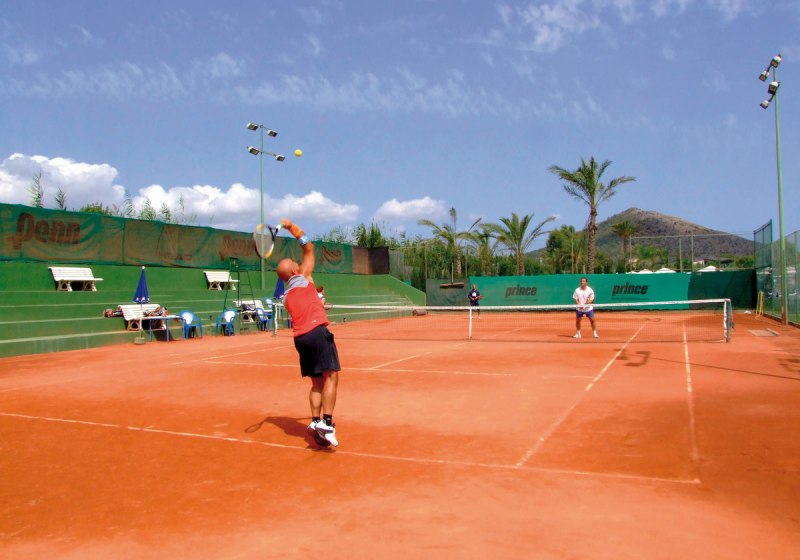 Tennis