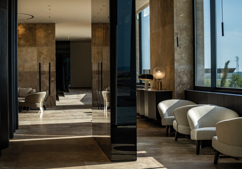 Ausstattung & Service