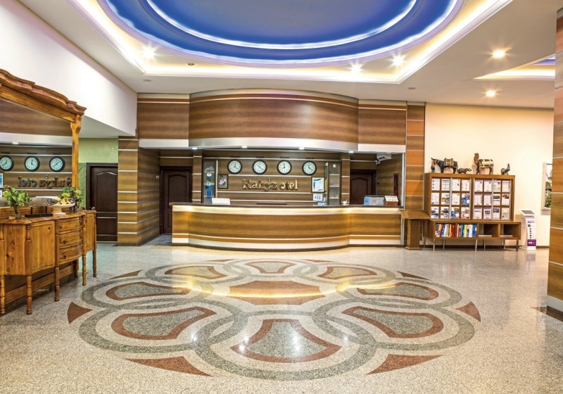 Ausstattung & Service