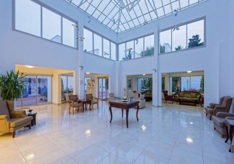 Ausstattung & Service