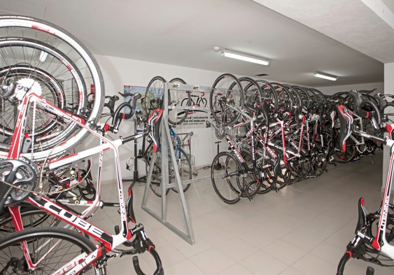 Ausstattung & Service