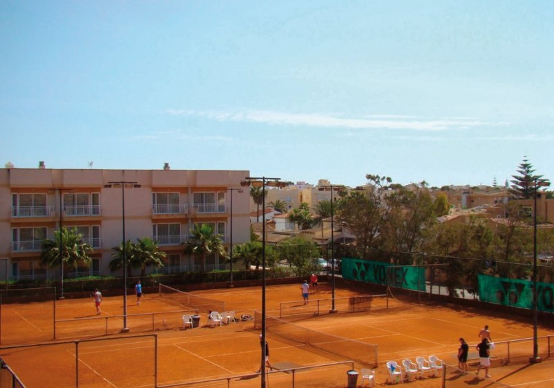 Tennis
