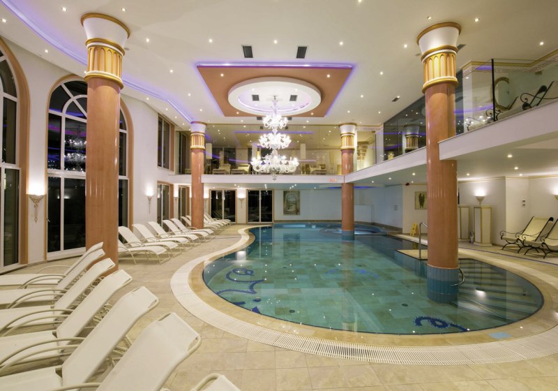 Hotel Innenpool