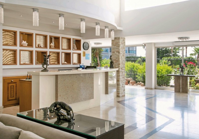 Ausstattung & Service