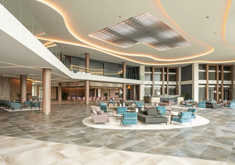 Ausstattung & Service