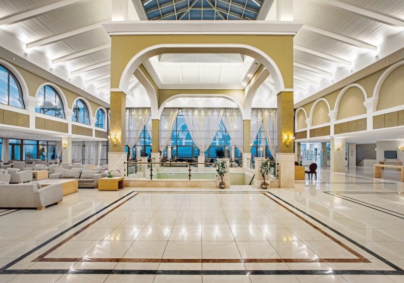 Ausstattung & Service