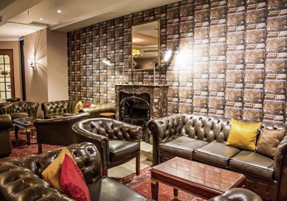 Ausstattung & Service