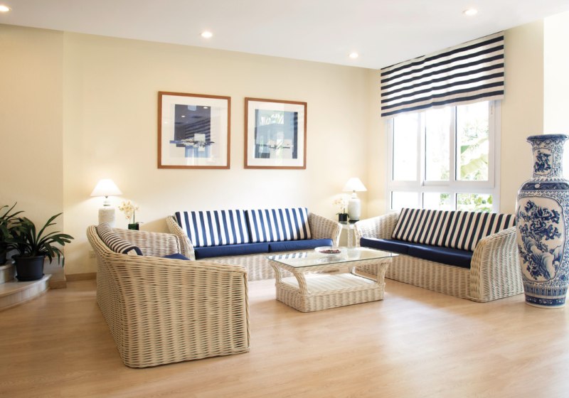 Ausstattung & Service