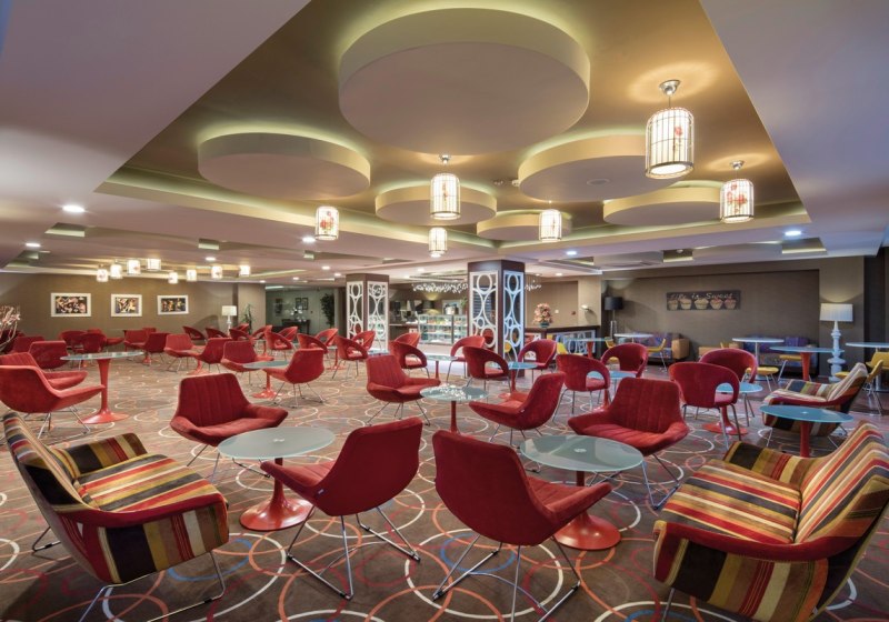 Ausstattung & Service