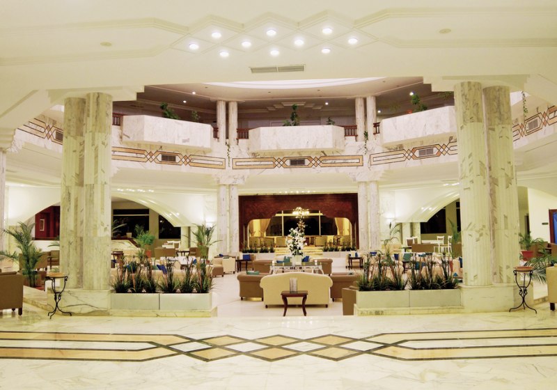 Ausstattung & Service