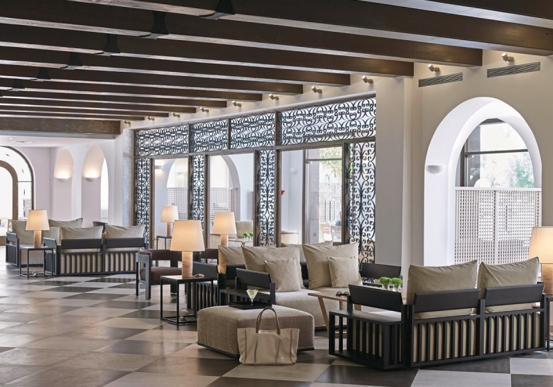 Ausstattung & Service