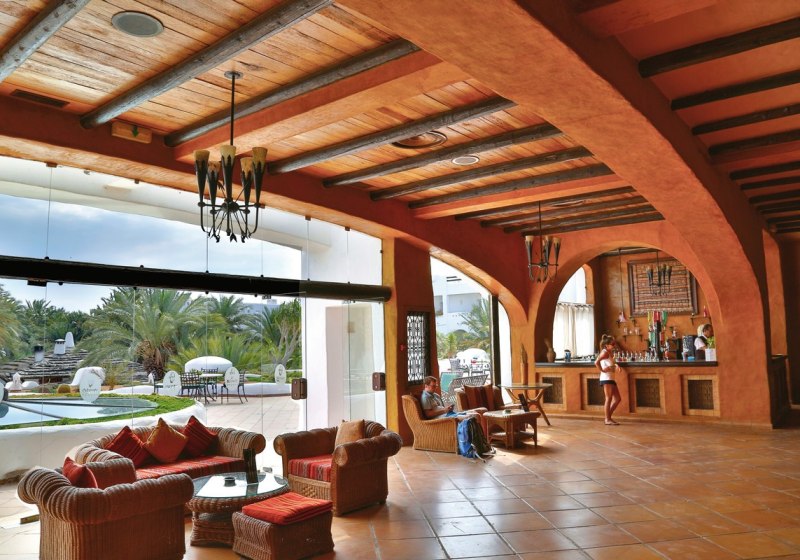 Ausstattung & Service