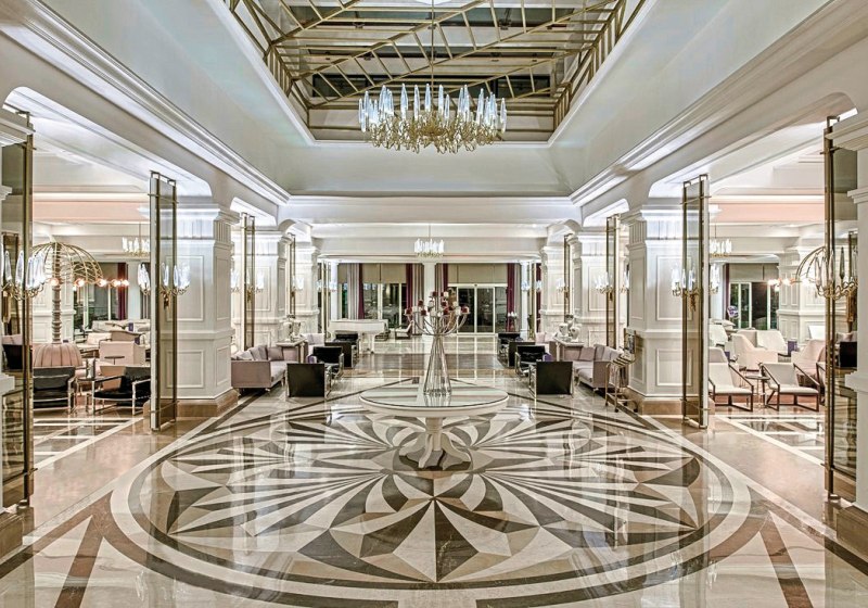 Ausstattung & Service