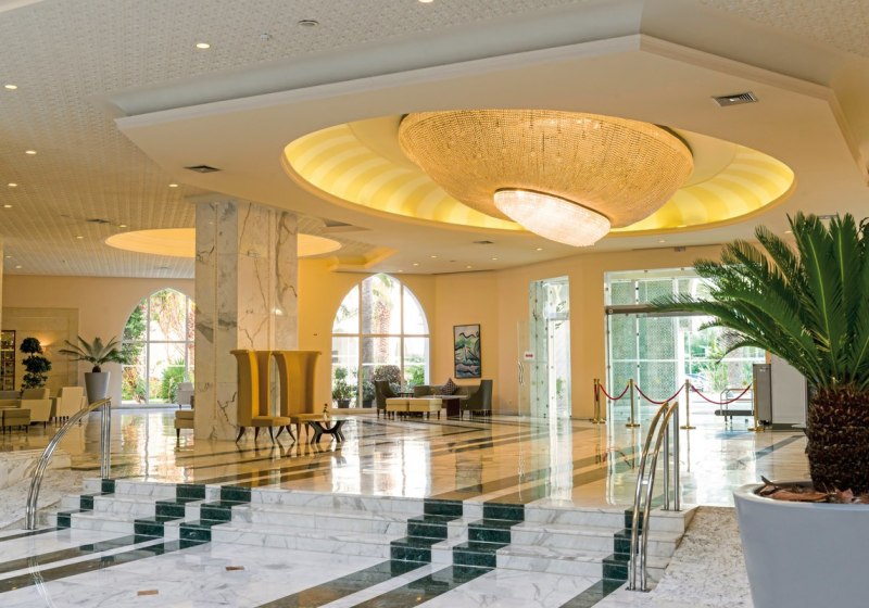 Ausstattung & Service