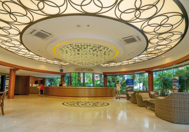 Ausstattung & Service