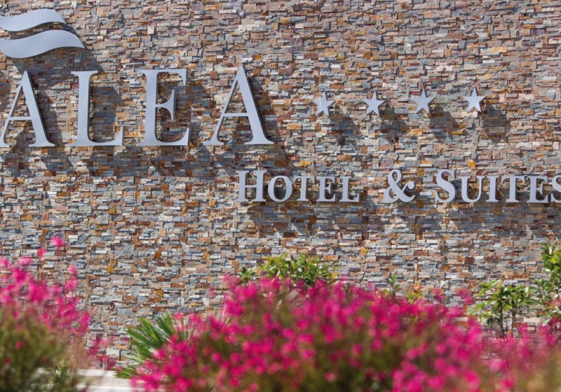 Alea Hotel & Suites ●●●●○