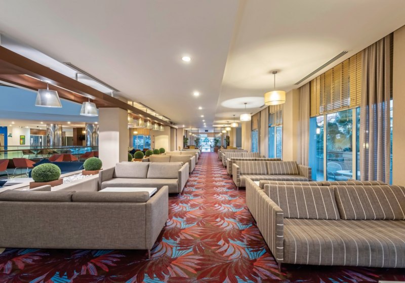 Ausstattung & Service