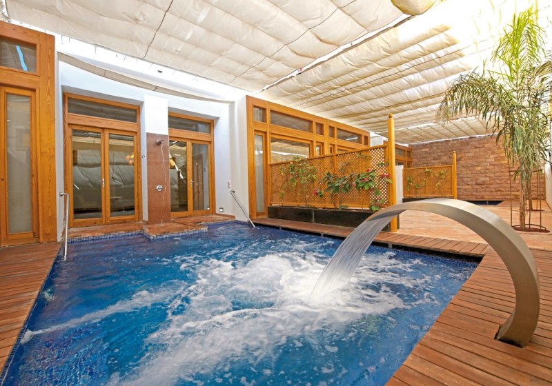 Hotel Innenpool