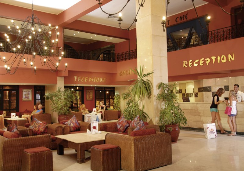 Ausstattung & Service