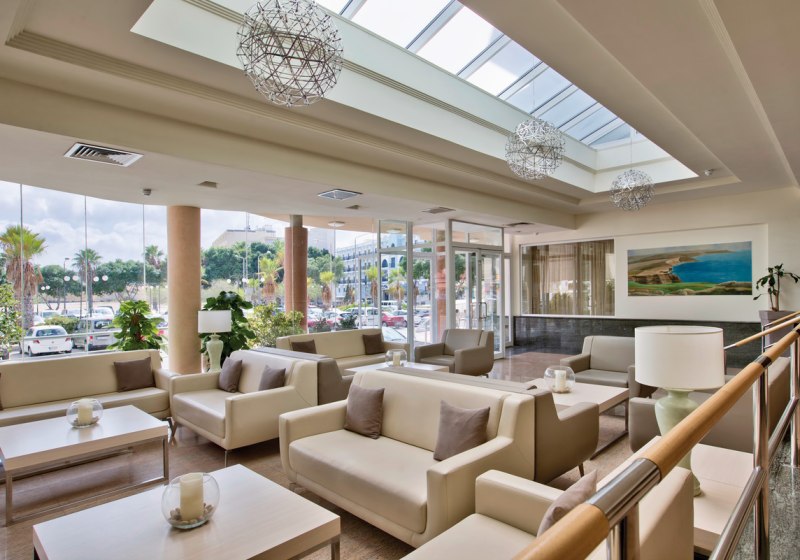 Beispiel: Hotel Außenpool