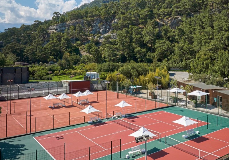 Tennis