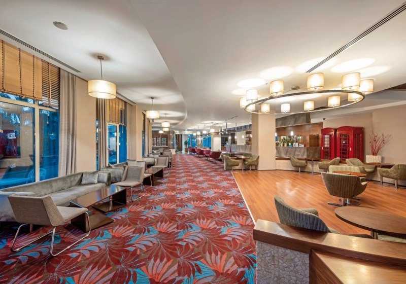 Ausstattung & Service