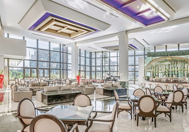 Ausstattung & Service