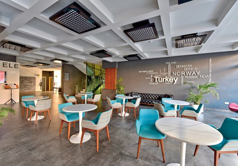 Ausstattung & Service