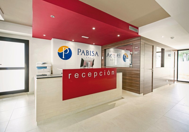 Ausstattung & Service