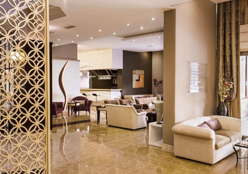 Ausstattung & Service