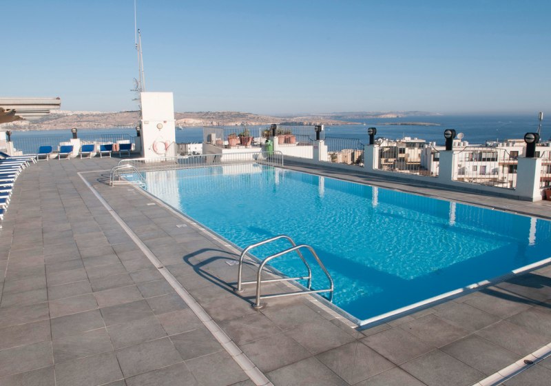 Beispiel: Hotel Außenpool