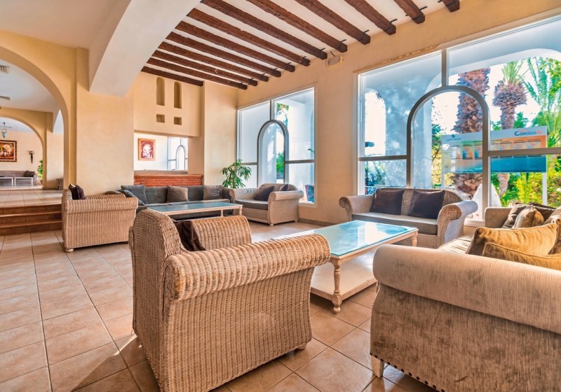 Ausstattung & Service