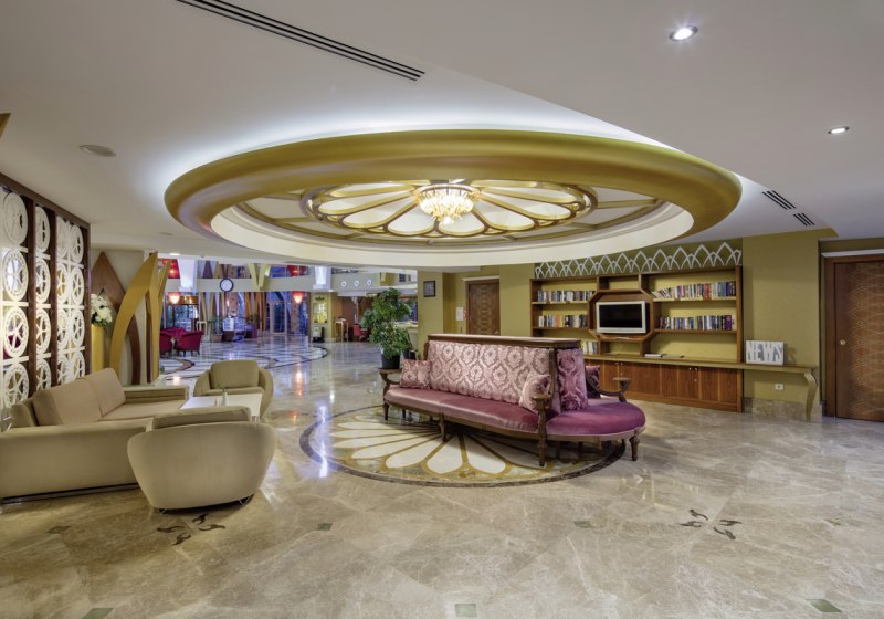 Ausstattung & Service